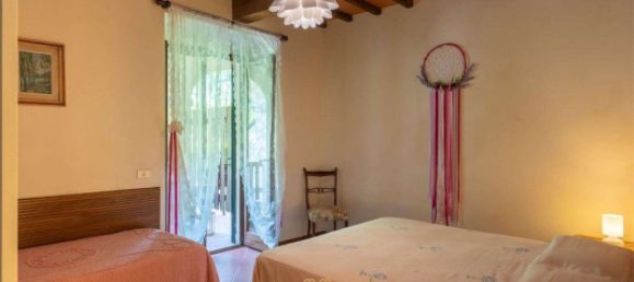 24 rooms Hotel in Dicomano, Italy No. 91776 24