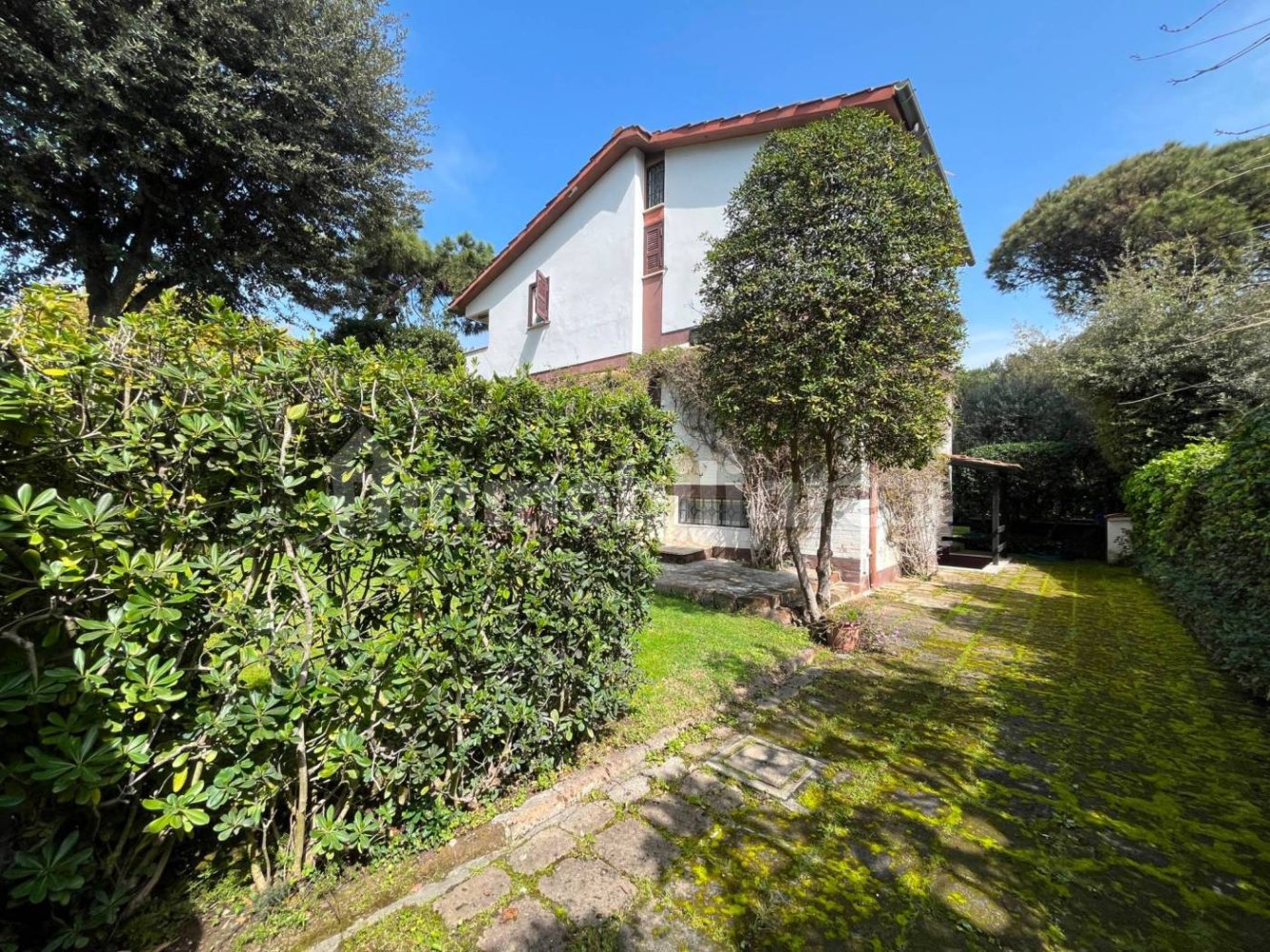 4 bedrooms Villa in Fiumicino, Italy No. 188409