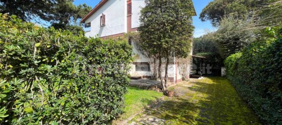 4 bedrooms Villa in Fiumicino, Italy No. 188409 46