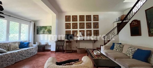 4 bedrooms Villa in Fiumicino, Italy No. 188409 6