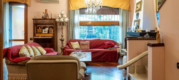 5-Zimmer Haus in Modena, Italy, Nr. 82238 8