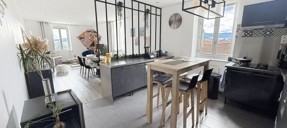 3 chambres Appartement à Loire, France No. 341138 4