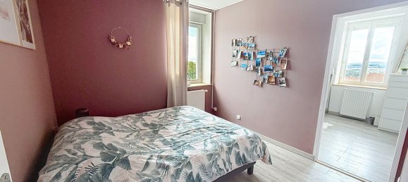 3 chambres Appartement à Loire, France No. 341138 5