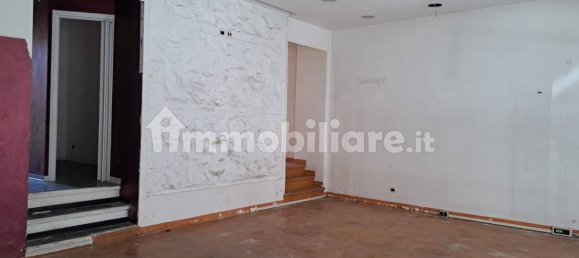 2 rooms Commercial property in Genzano di Roma, Italy No. 373395 13