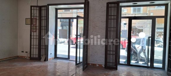 2 rooms Commercial property in Genzano di Roma, Italy No. 373395 10