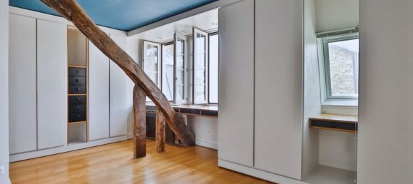 1 bedroom Duplex in Paris, France No. 363268 10