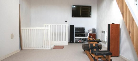 Casa de 4 dormitorios en Nanteuil-sur-Marne, France No. 189035 12