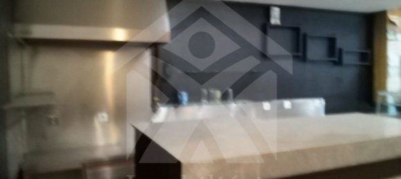 65m² Commercial property in Maia, Portugal No. 89831 8