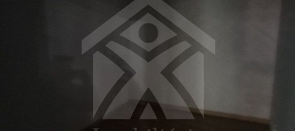 65m² Commercial property in Maia, Portugal No. 89831 12