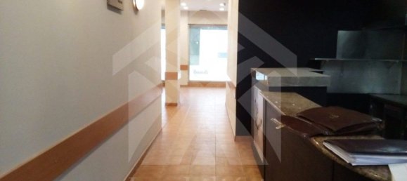 65m² Commercial property in Maia, Portugal No. 89831 10