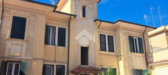 2 chambres Appartement à Rome, Italy No. 203921 4