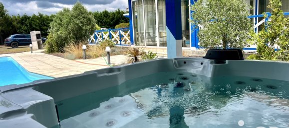 8 Schlafzimmer Haus in Herm, France, Nr. 285775 3