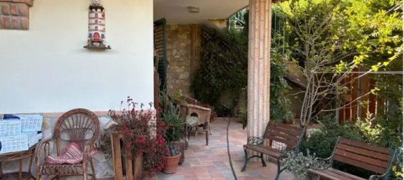 Studio in Crotone, Italy, Nr. 88498 31
