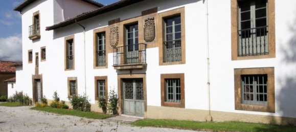10 غرف نوم منزل في Oviedo, Spain رقم 74001 2