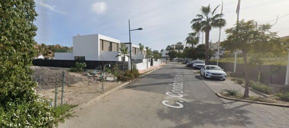  Land in Estepona, Spain No. 191120 11