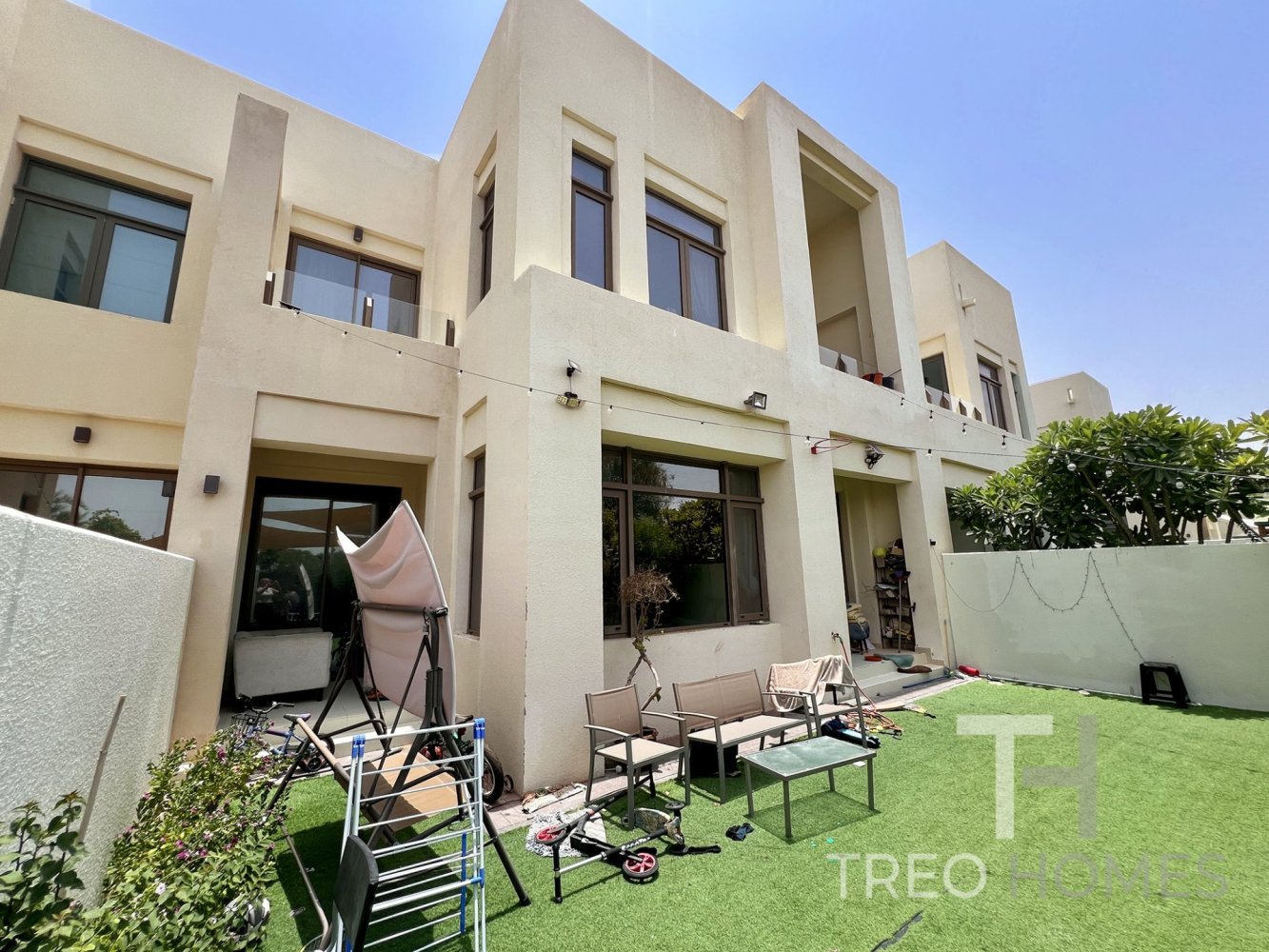 Вилла с 3 спальнями в Рим, ОАЭ № 34484