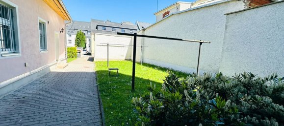 9 rooms Building in Erzgebirgskreis, Germany No. 38323 8