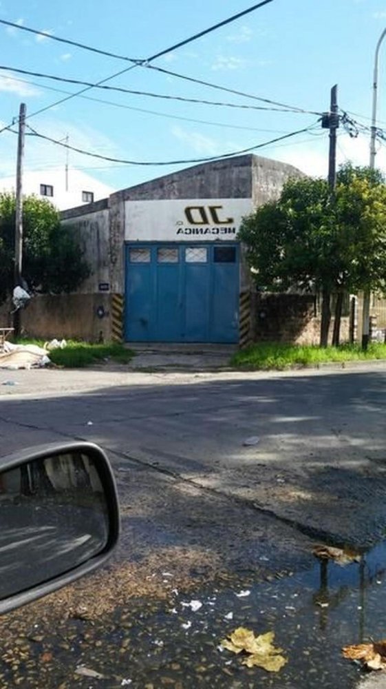 Imóvel comercial em Avellaneda, Argentina 160 m² N.º 24288