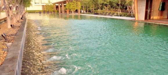 2 bedrooms Condo in Pattaya, Thailand No. 1742 4