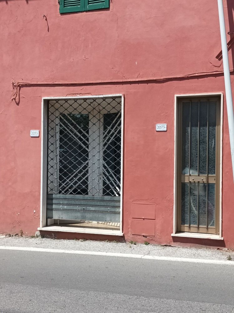 Apartamento de 5 habitaciónes en Massarosa, Italy No. 251536