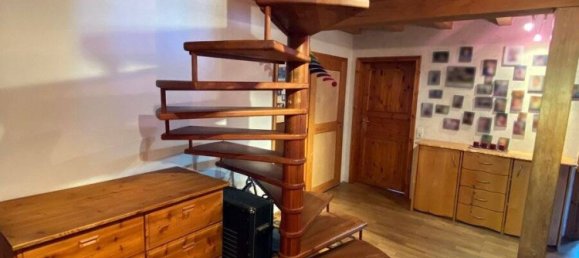 Здание с 18 комнатами в Heidenheim, Германия № 113682 4