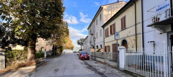 2 bedrooms Villa in Viareggio, Italy No. 39659 2