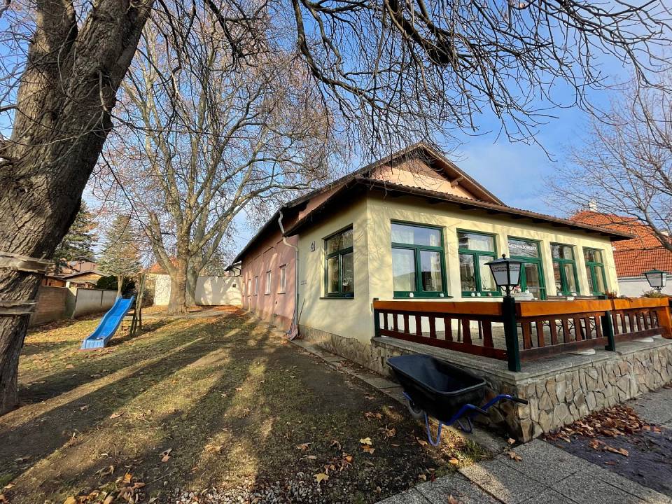 Земельный участок 2014м² в Пойсдорф, Австрия № 76246