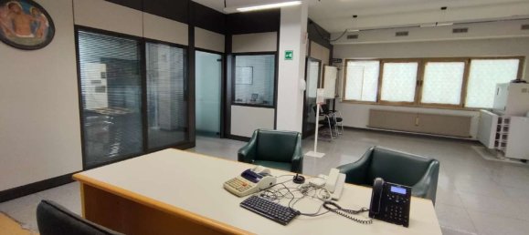 Gewerbliche Immobilie in Udine, Italy 187m², Nr. 149149 20