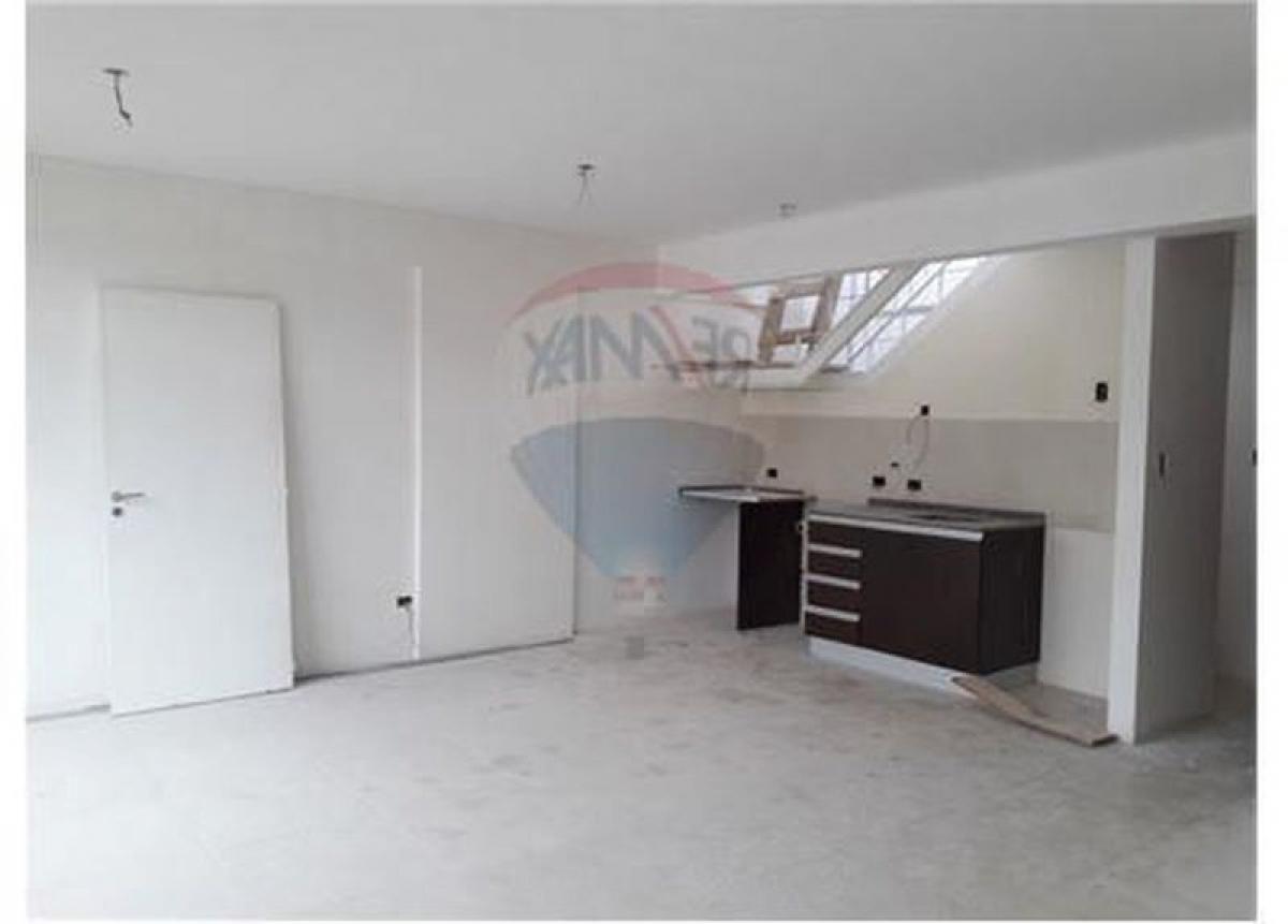 Studio in Buenos Aires, Argentina No. 94624