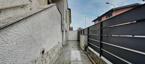 Apartamento de 3 habitaciónes en Sordio, Italy No. 29659 19