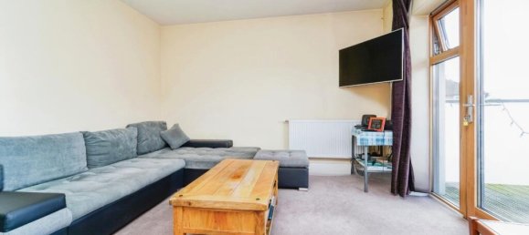 Apartamento T1 em Feltham, United Kingdom N.º 10925 3