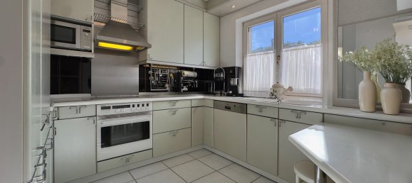 4 rooms Townhouse in Munich, Germany No. 119902 3