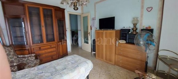 4-salle Appartement à Palermo, Italy No. 278463 21