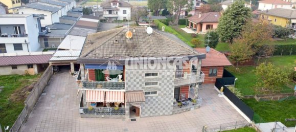 5 غرف نوم فيلا في Venegono Superiore, Italy رقم 263560 5