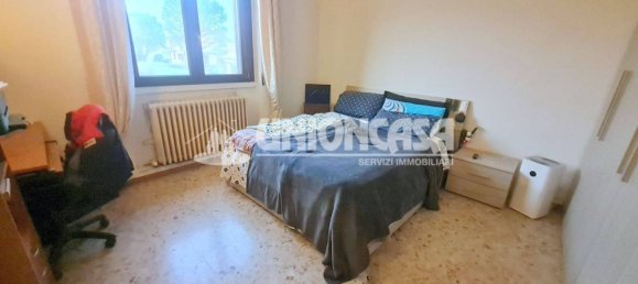 5 غرف نوم فيلا في Venegono Superiore, Italy رقم 263560 22