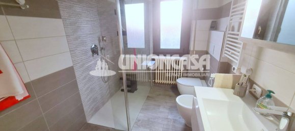 5 غرف نوم فيلا في Venegono Superiore, Italy رقم 263560 25