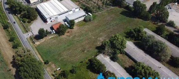 7618m² Land in Novi di Modena, Italy No. 61276 5