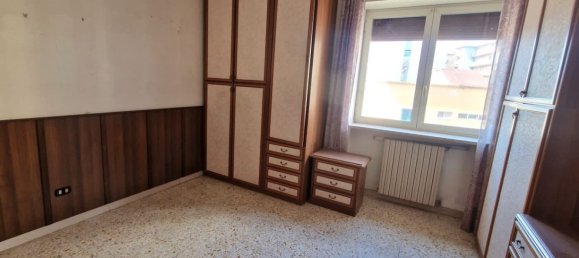 3 Schlafzimmer Wohnung in Naples, Italy, Nr. 340962 19