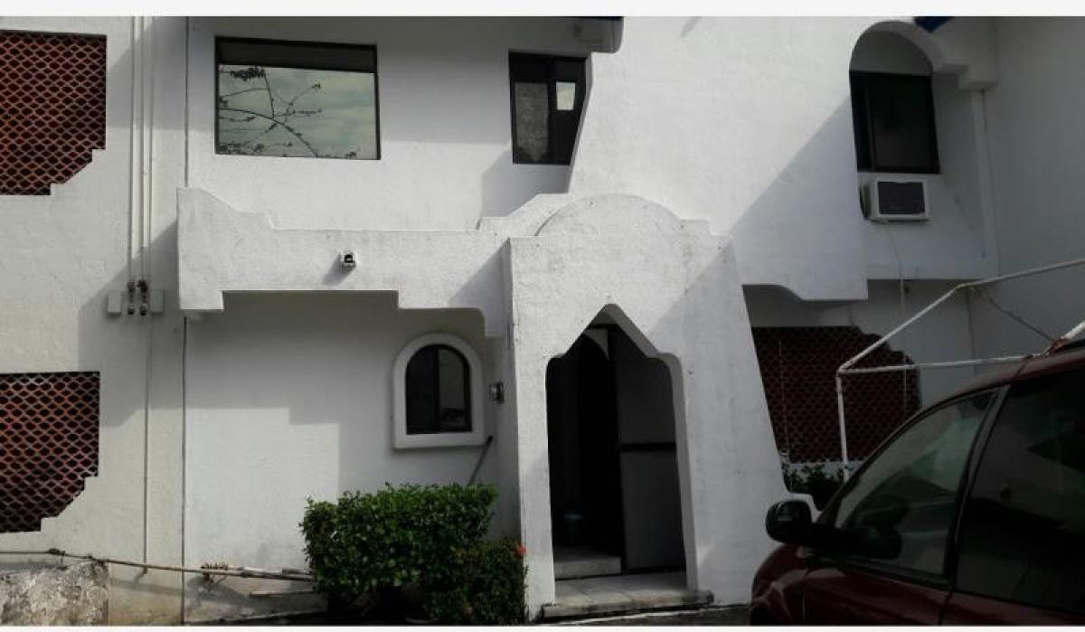 3 bedrooms House in Tijuana, Mexico No. 146654