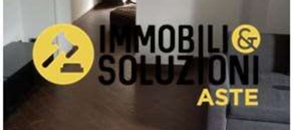 3 rooms Apartment in Cuasso al Monte, Italy No. 181411 9