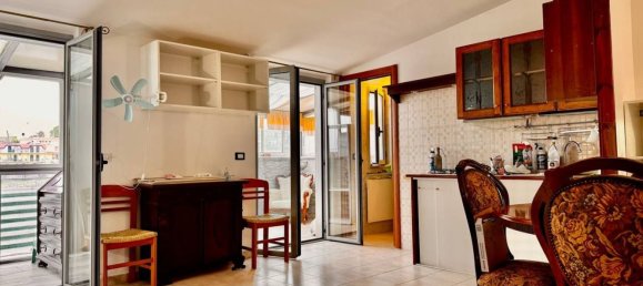 Estudio en Vasto, Italy No. 69309 4