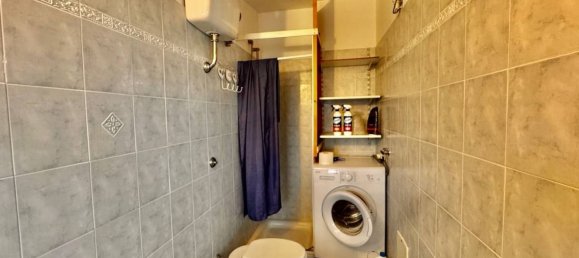 Estudio en Vasto, Italy No. 69309 14