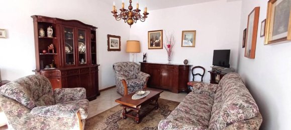 Villa de 4 divisões em Udine, Italy N.º 152518 10