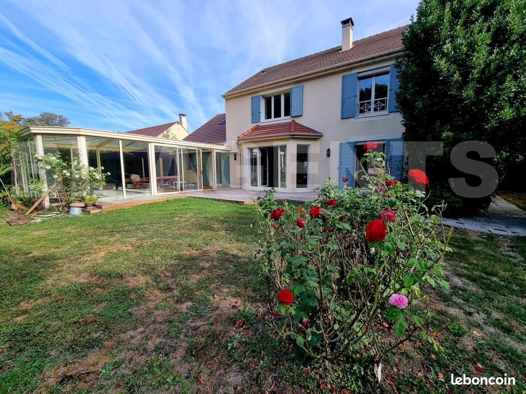 5 Schlafzimmer Haus in Etiolles, France, Nr. 323484