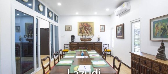 272m² Office in Bang Lamung, Thailand No. 15802 6