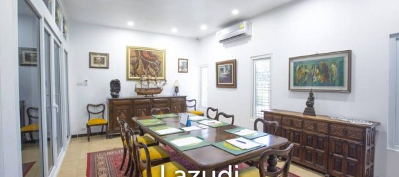 272m² Office in Bang Lamung, Thailand No. 15802 4