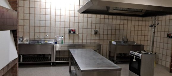 350m² Commercial property in Sermide e Felonica, Italy No. 364359 9