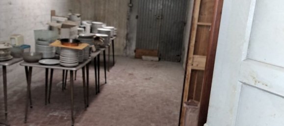 350m² Commercial property in Sermide e Felonica, Italy No. 364359 14