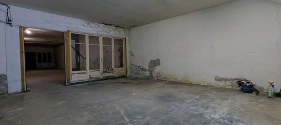 Garaje en Narbonne, France No. 309419 4