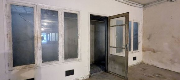 Garaje en Narbonne, France No. 309419 5